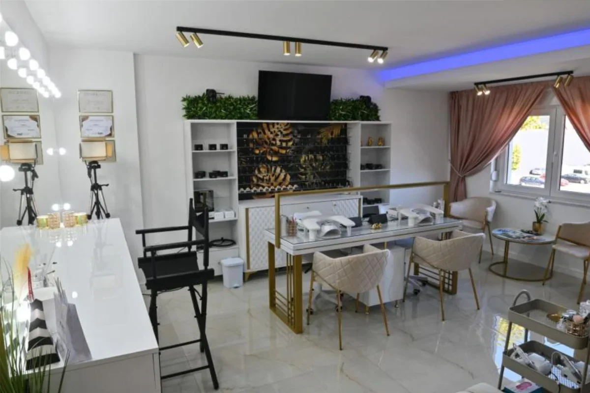 Labbra Beauty Studio by Anđela Bojanić