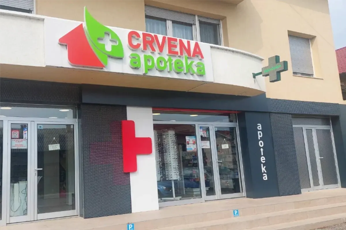 Crvena Apoteka 