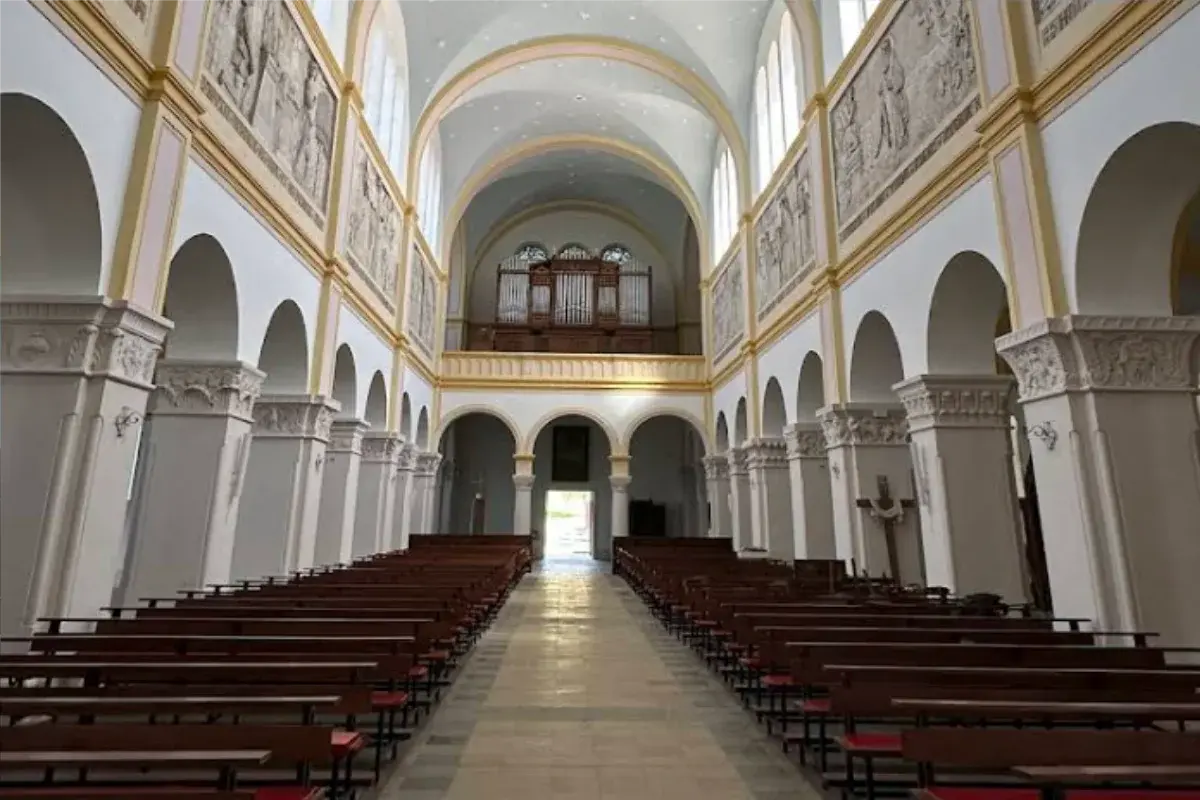 Župna crkva Marija Zvijezda Trapisti