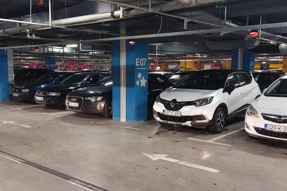 Parking Delta Planet