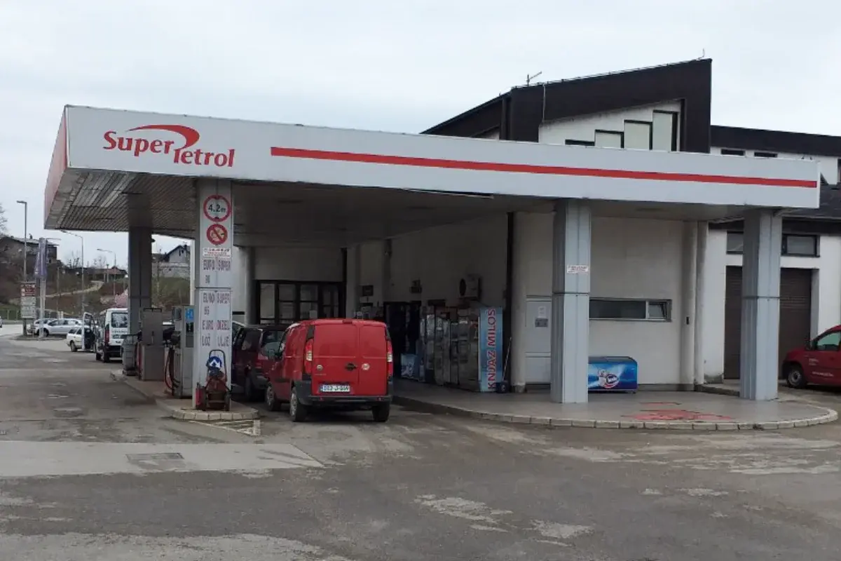 Super Petrol