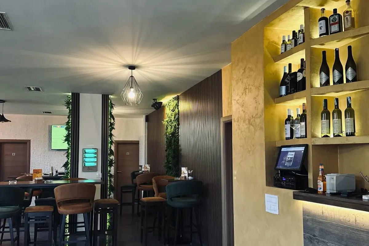 Dilema Caffe & Lounge bar