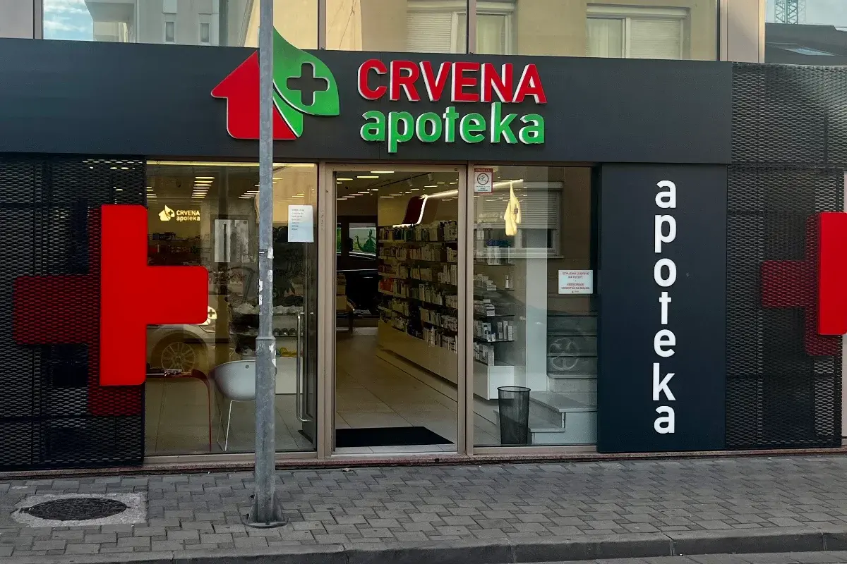 Crvena Apoteka 