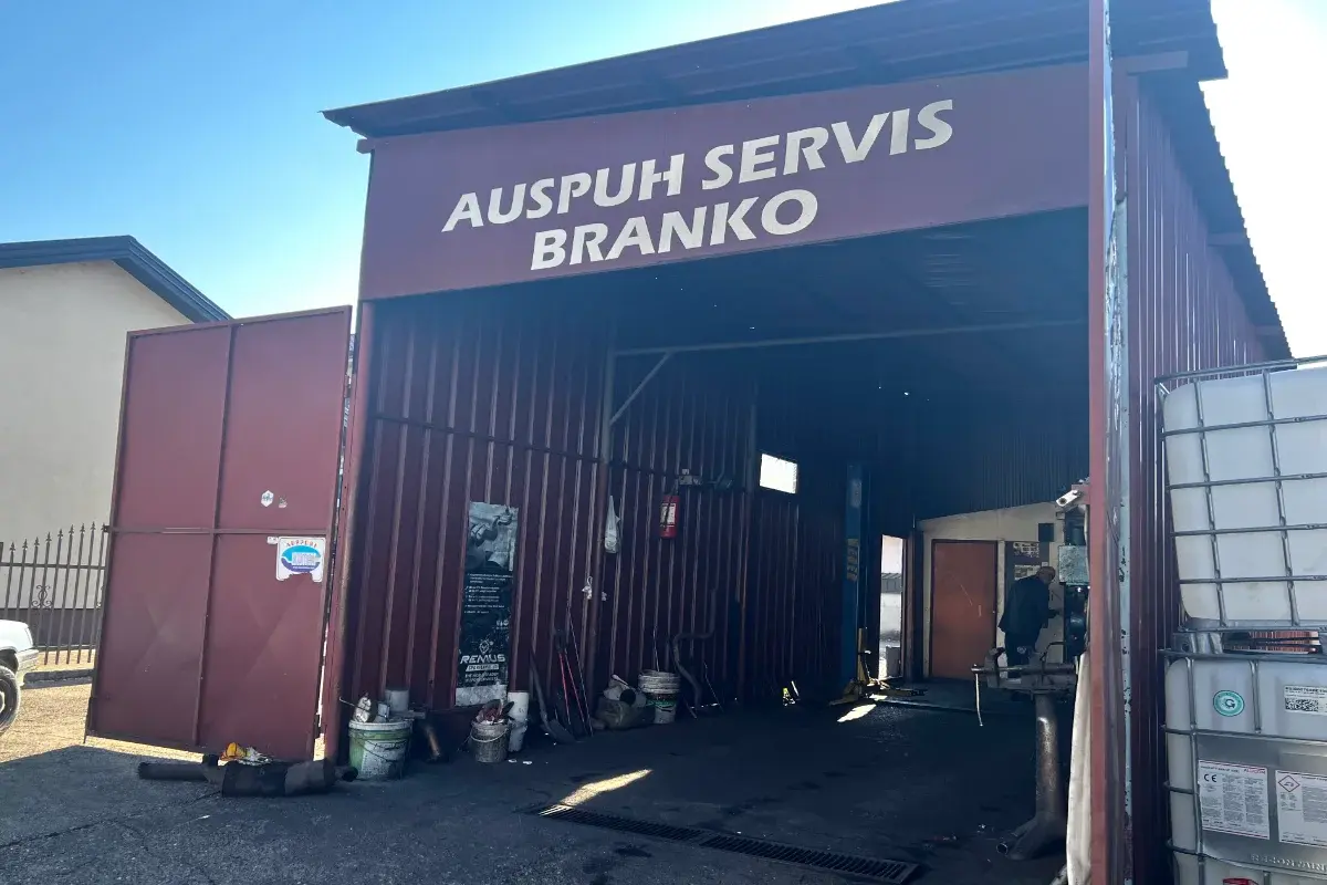 Auspuh servis Branko