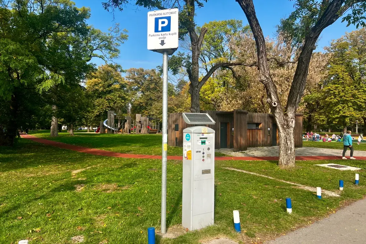 Parking Park Mladen Stojanović