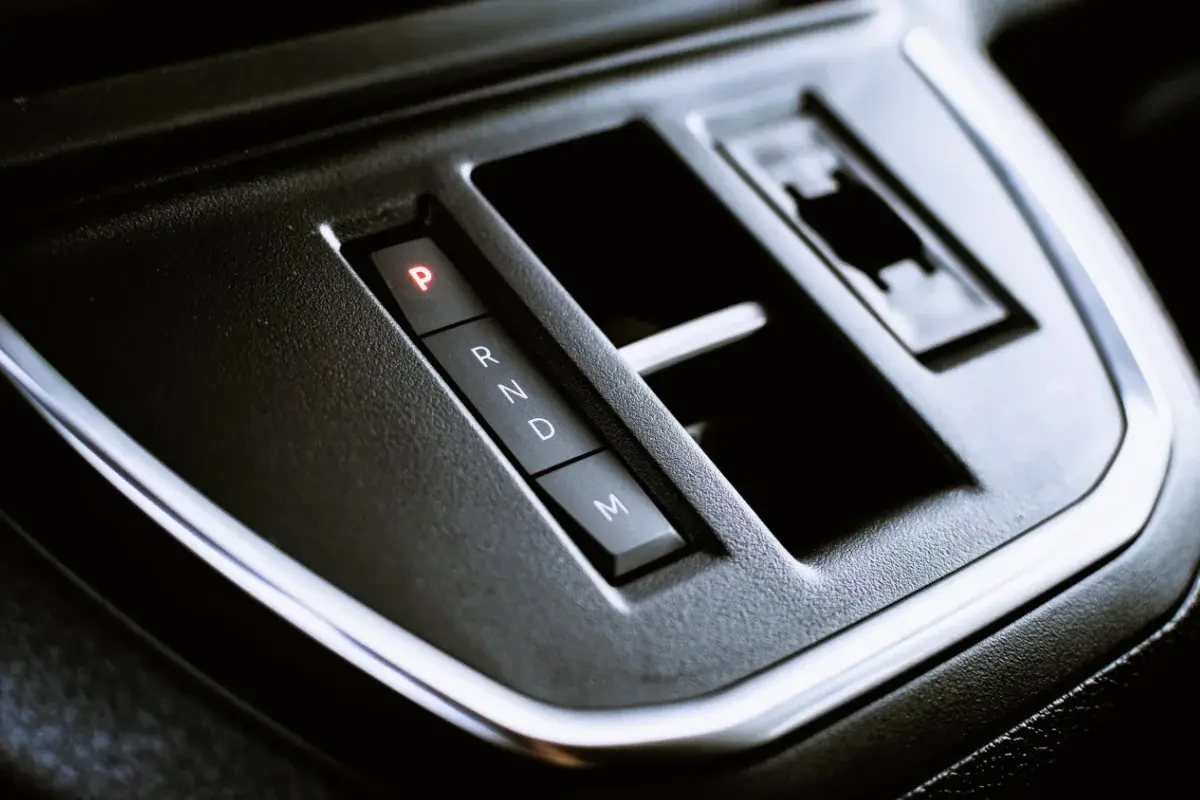 LogiMoti Car Rental
