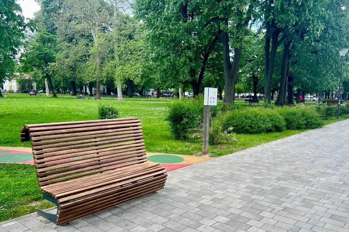Park Mladen Stojanović