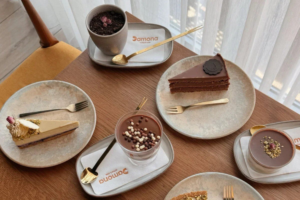 Damona Coffee & Cake