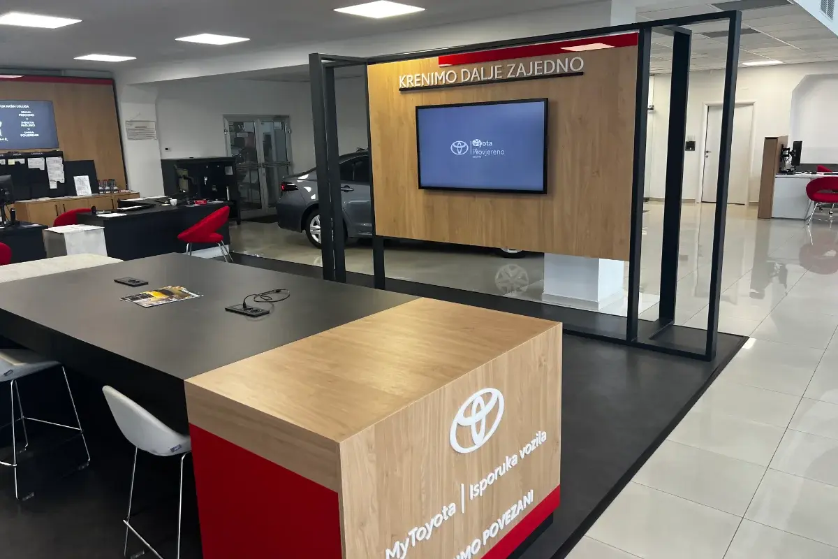 Toyota - Sladaboni doo