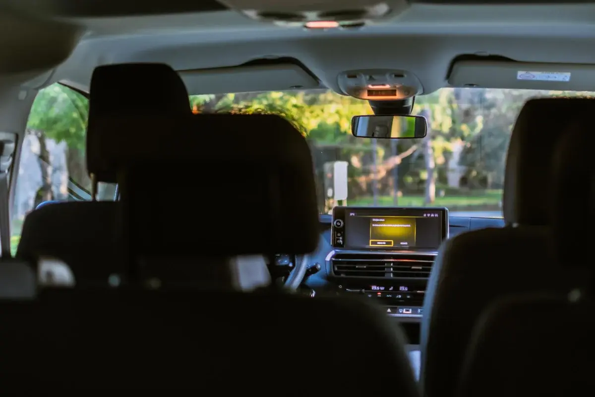 LogiMoti Car Rental