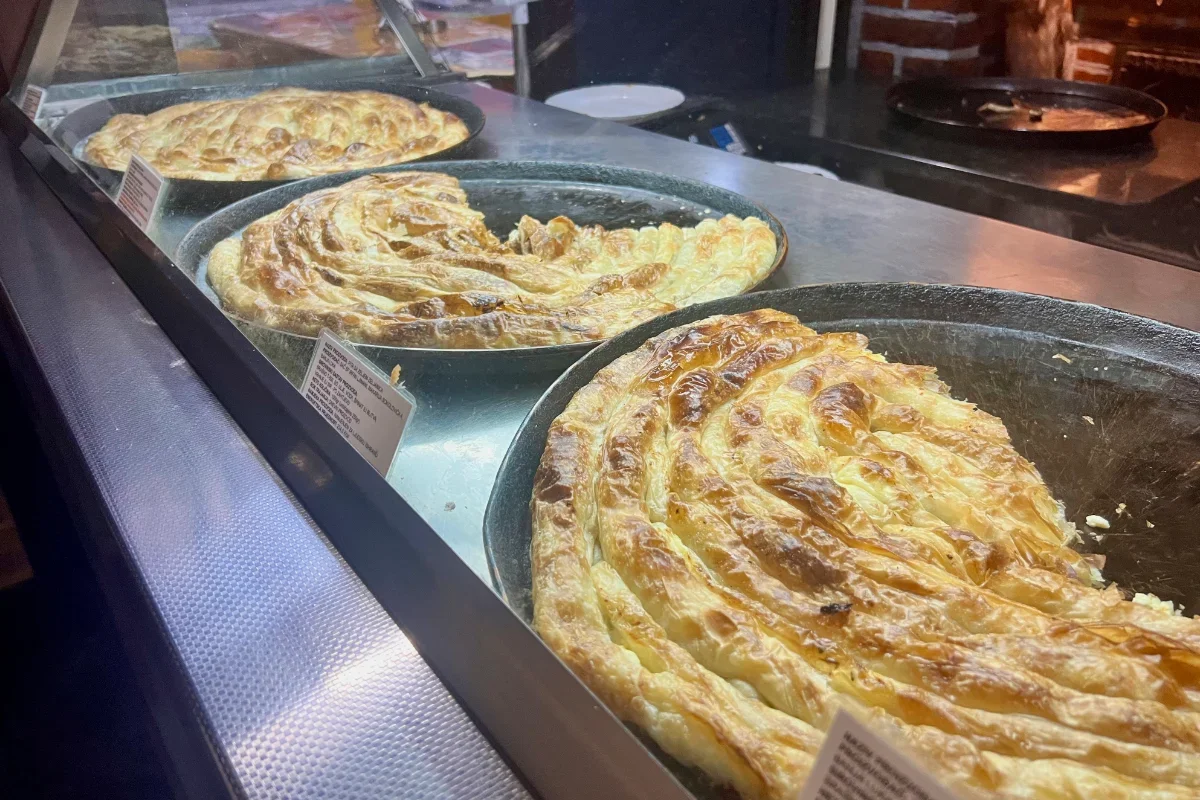 Pite pod sačem Sač