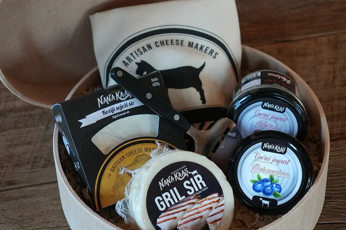 Nana Kaas - Farma koza