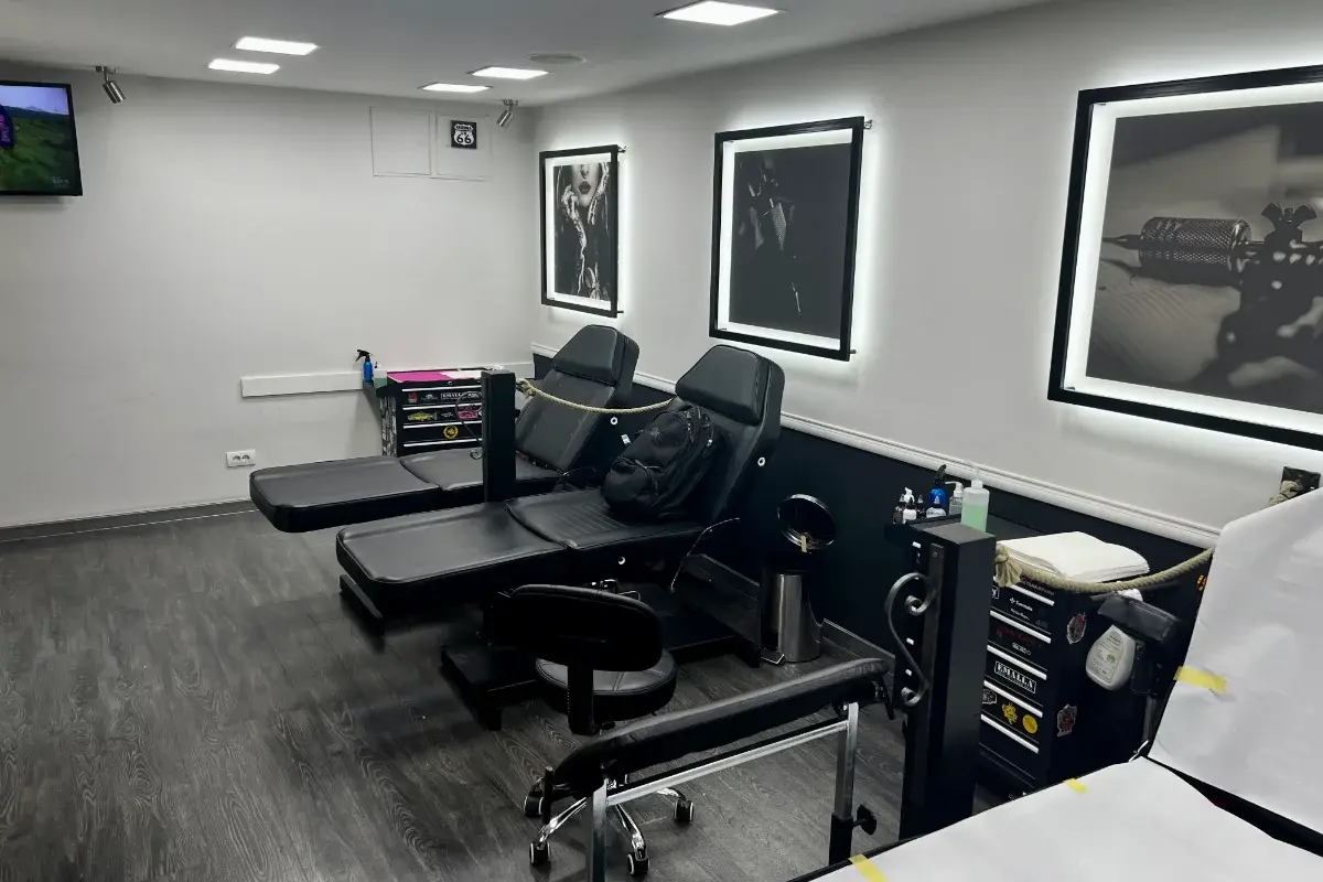 Western Saloon Tattoo Studio
