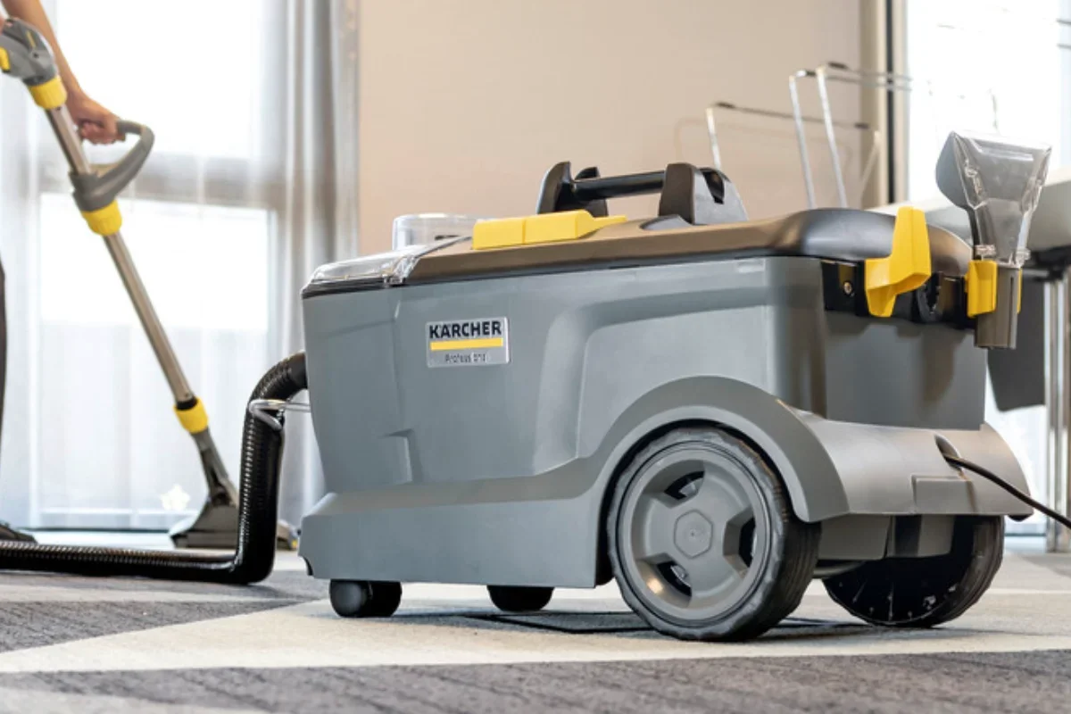 Dubinsko pranje i najam mašine Puzzi 10