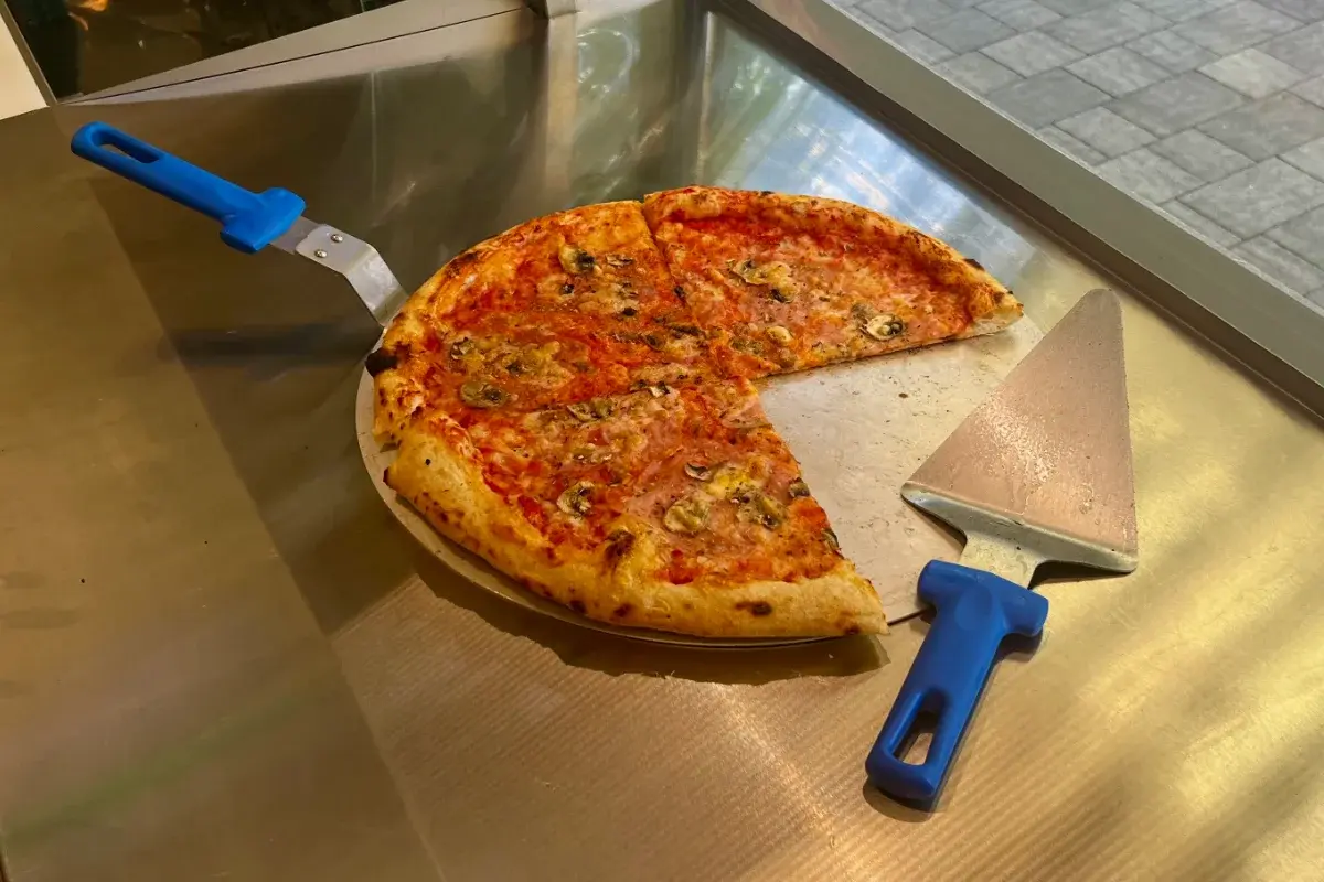 Pizza Pizza