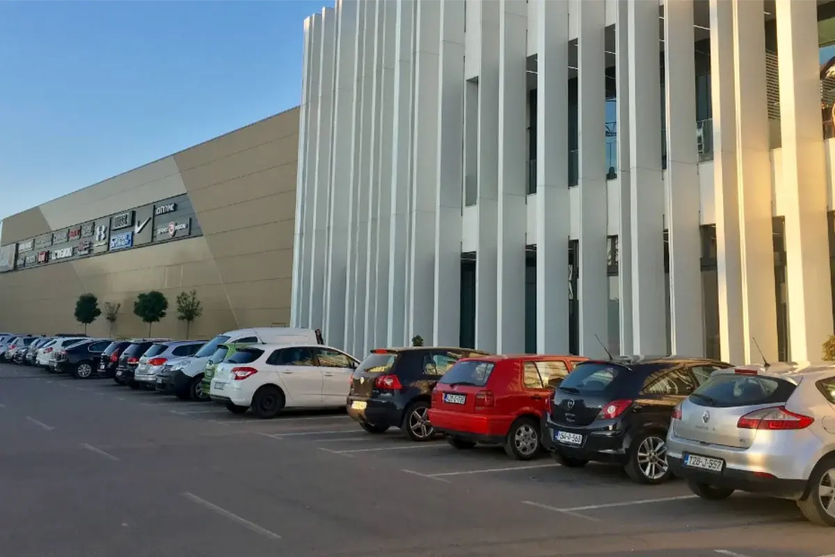 Parking Delta Planet