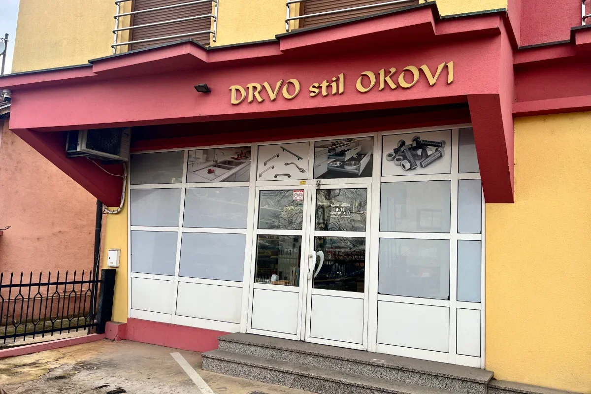 Drvo Stil Okovi