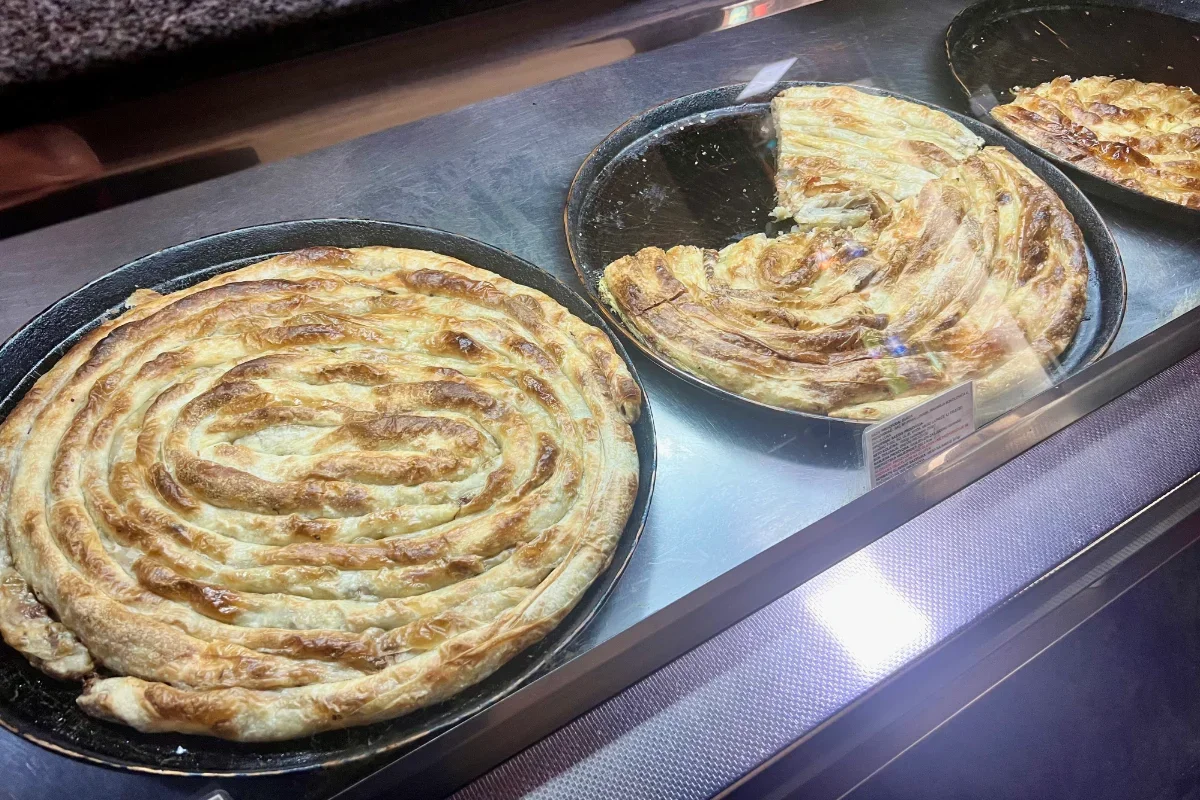 Pite pod sačem Sač