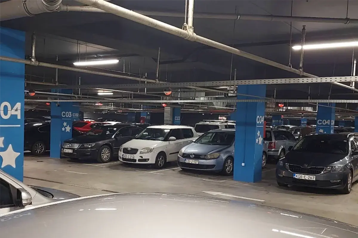 Parking Delta Planet