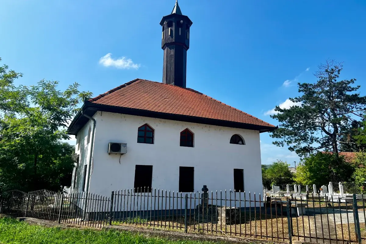Hadži Omerova (Dolačka) džamija