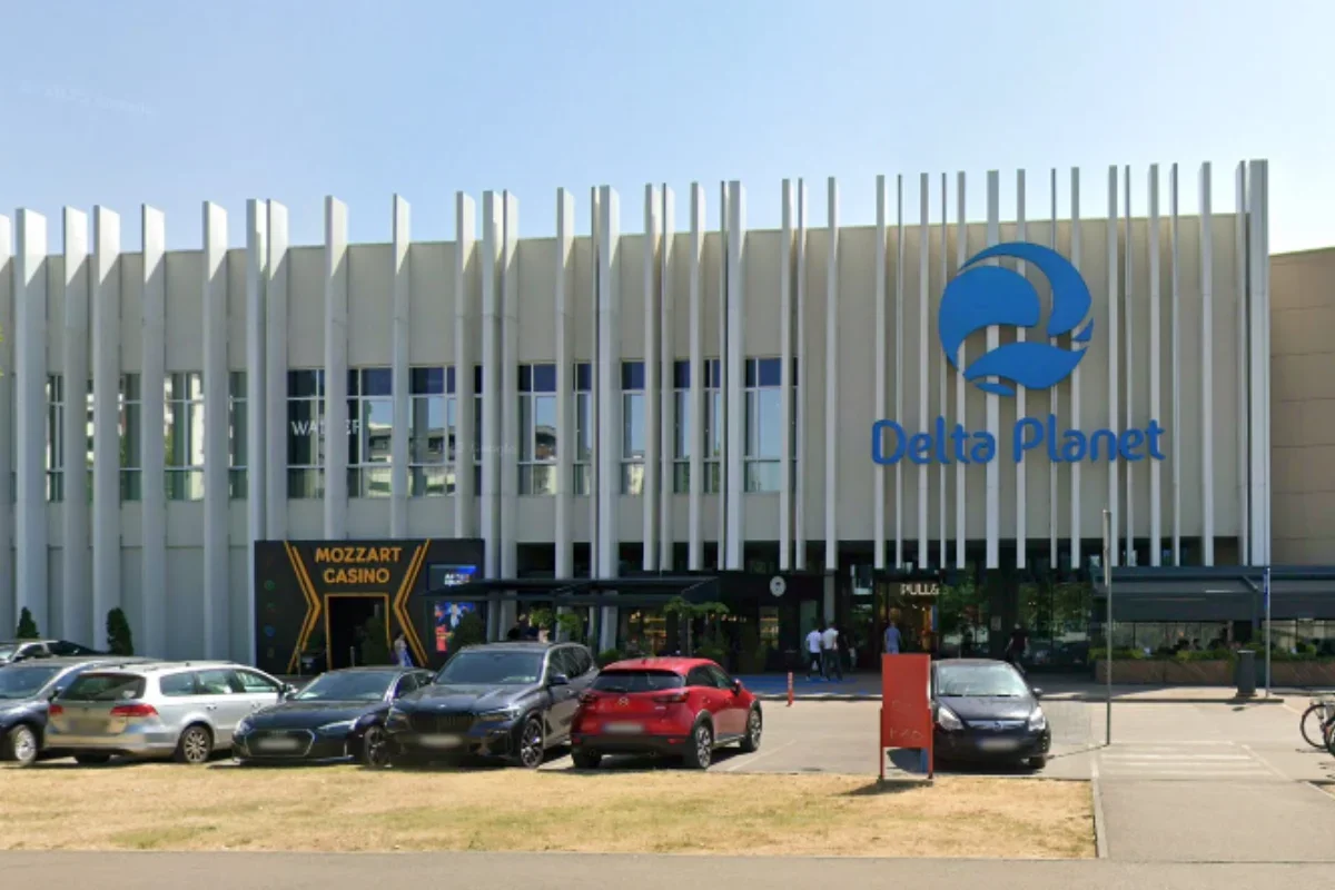 Delta Planet - Shopping Mall