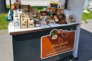 Zlatni lješnik - Plantaže Janjetović