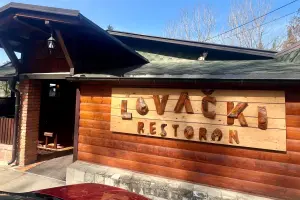 Lovački Restoran